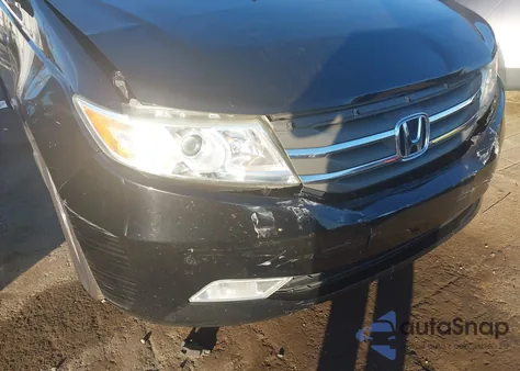 2011 Honda Odyssey Touring/Touring Elite from USA, damaged, VIN 5FNRL5H95BB011580